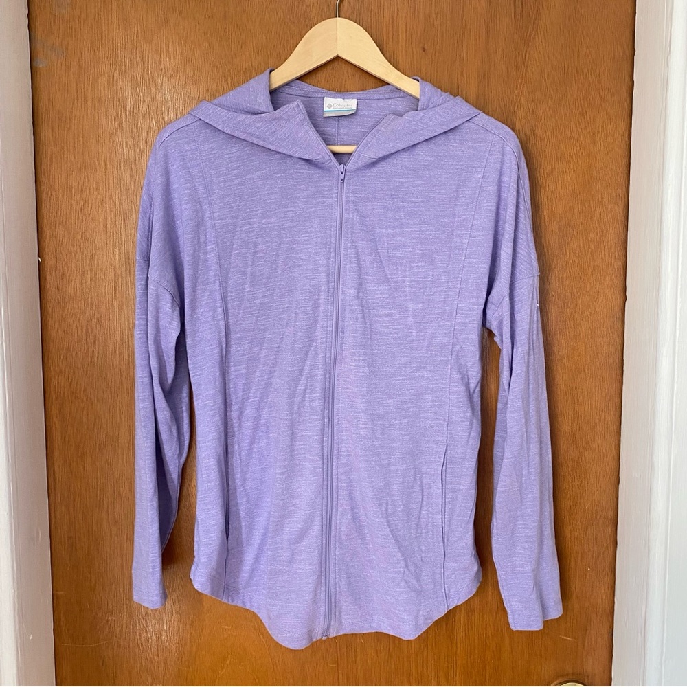 •Columbia woman’s Cades Cove full zip hoodie• Size M